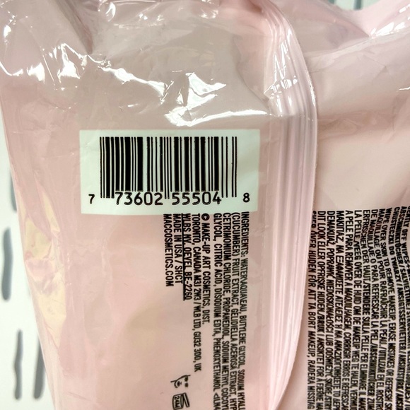 3/$30 NEW MAC MICELLAR FACE WIPES - Picture 3 of 3